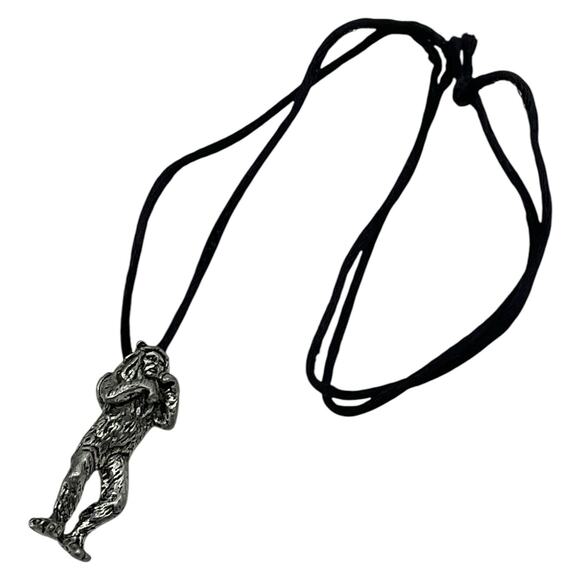 Vintage Cowardly Lion Pendant Comstock Pewter Wizard of Oz 1997 Nylon Necklace - Picture 9 of 9